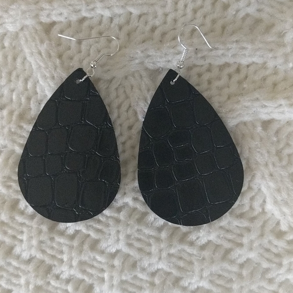 2/$20 black faux leather earrings - Picture 2 of 2